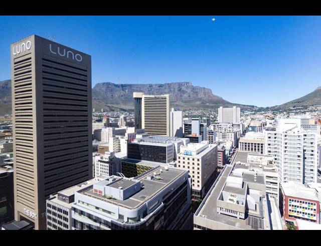1 BEDROOM APARTMENT RENTED IN CAPE TOWN CITY CENTRE
